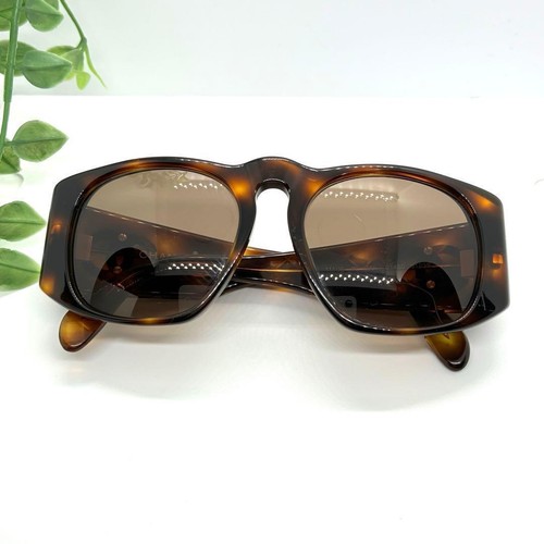 Lunettes soleil chanel - lunettes, de