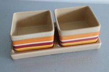 serviteur presentoir a gateau