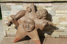 Amour chevauchant une étoile. Forme en bois pour objet en papier mâché