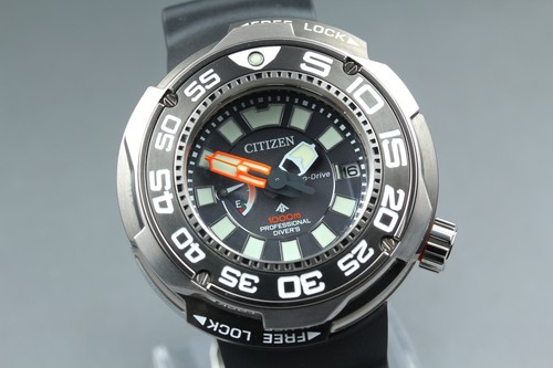 Box paper montre - [box, paper]