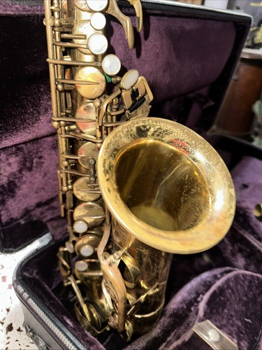 Selmer mark alto saxophone - vi,