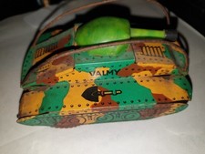 VINTAGE 1954  Gama Tank Mecanique  Is WORKING