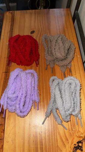 Paire lacets - 4, de