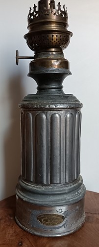 Ancienne lampe pétrole - lampe,