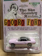 Ford Mustang Coupé Rose 1967 Greenlight 1/64