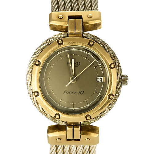 Fred force montre en - force,