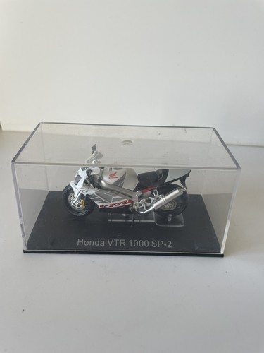 Moto miniature honda vtr - moto,