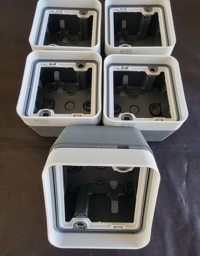 Lot boîtiers saillie - 5,