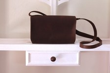 Sac à bandoulière femme "Mambo" en cuir, élégant et tendance, petit sac en cuir 