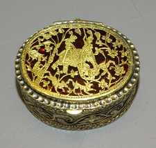 -BELLE ANCIENNE BOITE A PILULES ARGENT VERMEIL DECOR CORNAC origine INDE?