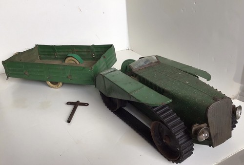 Tracteur jouet tôle - jouet,