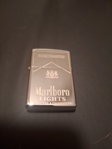 Silver colored marlboro lights - colored,