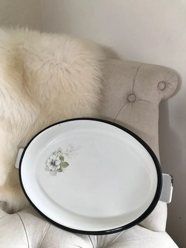 Ancien plat ovale en - 1,