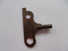 Horlogerie-1 ancienne clé de