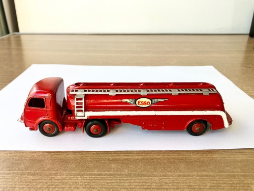 Camion tracteur panhard - camion,