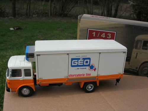 Ixo camion saviem sm - ixo, 240