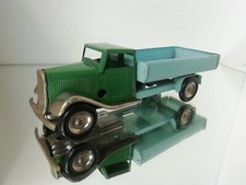 Camion remontoir Tri-Ang Minic Toys en vert