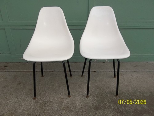 Pair vintage mcm - eames, era