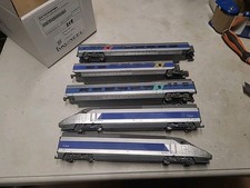 Rame De tgv  jouef Ho Fonctionnel A Nettoyer Un Boggie Cassé Voir Dernière Photo