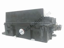 BOITE A FUSIBLES MOTEUR NISSAN NT400 CABSTAR 7254-1465-3W / NE 13432