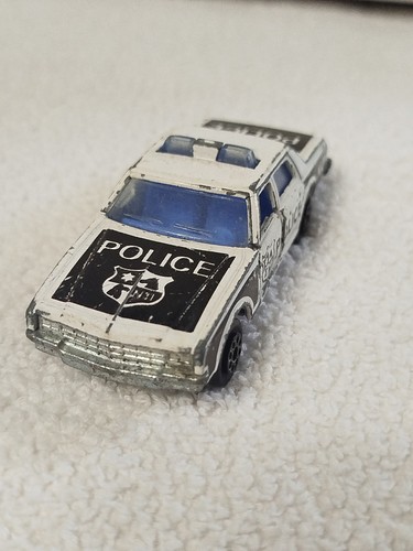Voiture majorette chevrolet - voiture,