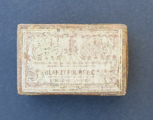 Boite plume blanzy poure - blanzy,