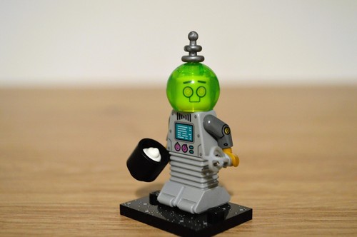 Lego mini figurine robot - :,