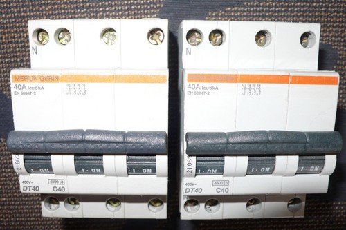 Disjoncteur tetrapolaire 40a - disjoncteur,
