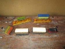 Lot de 3 wagons Pullman HORNBY