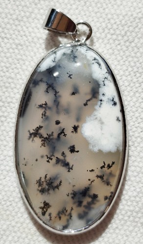 64g pendentif merlinite - merlinite, 3d
