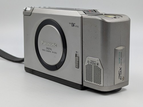 Panasonic de3 caméscope - nv-de3,