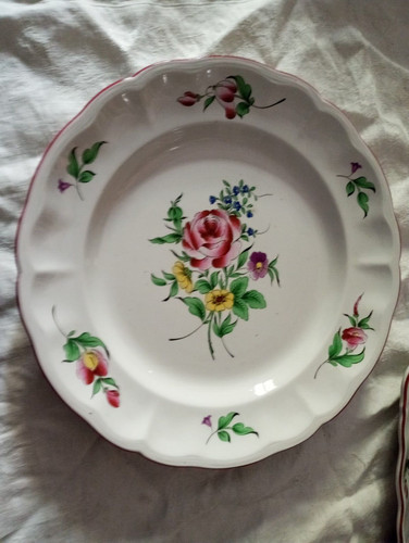 Plat rond faience - faience, luneville