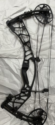 New hoyt axius - hoyt, hand