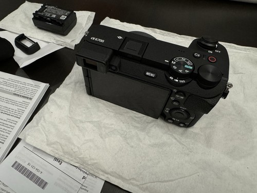 Sony a6700 - sony,
