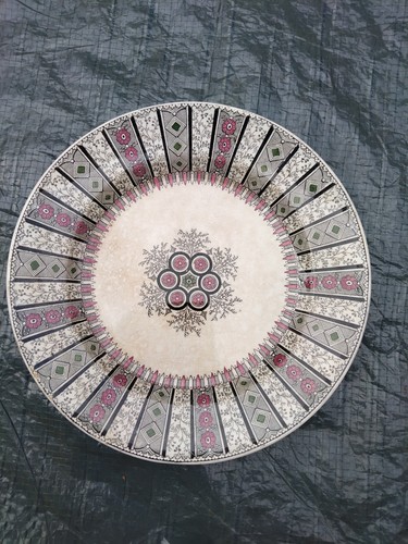 Assiette porcelaine signée - assiette,