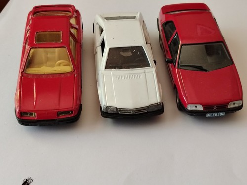 Lot solido hoot weels - 1/43,