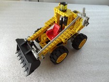 LEGO TECHNIC PELLETEUSE  EN L'ETAT POUR PIECES MAIS QUI FONCTIONNE