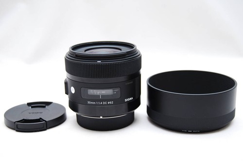 Sigma 30mm hsm art af - f/1.4,