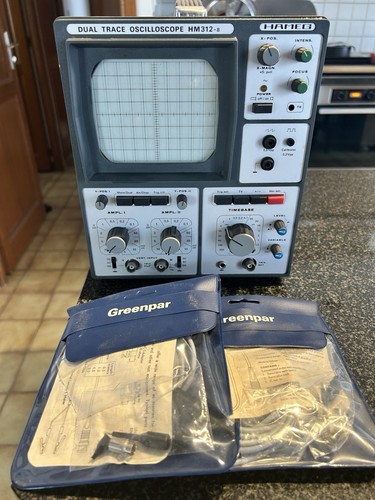 Dual trace oscilloscope - dual,