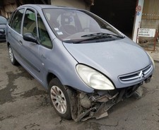 Toutes pièces Citroen xsara picasso 2.0HDI 2003 (329)