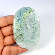Cabochon forme ovale pierre