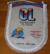 Superbe Ancien FANION OL )) Olympique Lyonnais UEFA 1995-1996