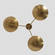 Lustre Spoutnik moderne en laiton brut 3 lumières du milieu du siècle luminai...