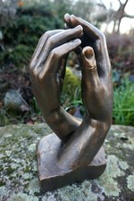 RO17 EXCEPTIONNELLE  FIGURINE STATUE LES MAINS DE RODIN LA CATHEDRALE 26 CM