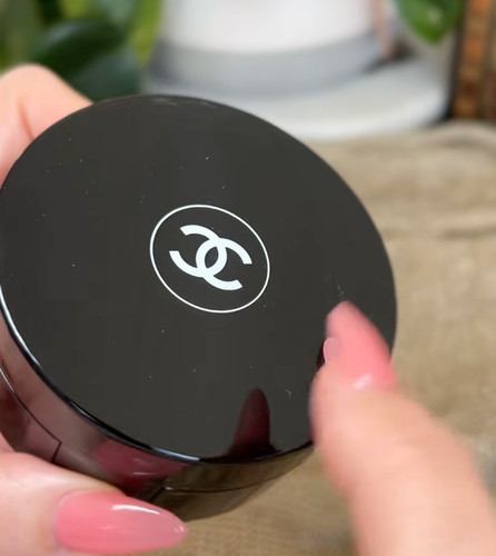 New chanel poudre universelle - chanel,