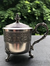 Splendide  Moutardier en argent massif.