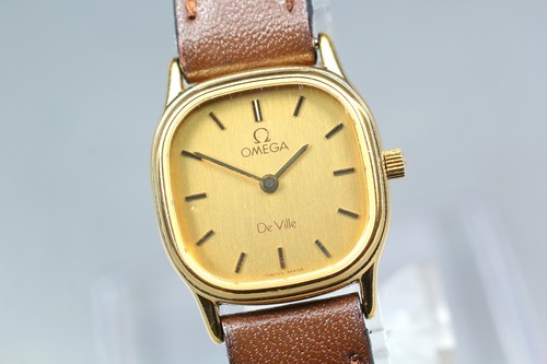 Montre quartz femme - à,