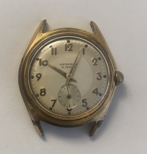 Montre mécanique ancienne - montre,