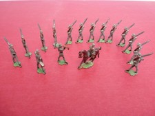 Soldats de plomb 1/2 rond de