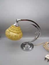 Lampe art-déco en métal